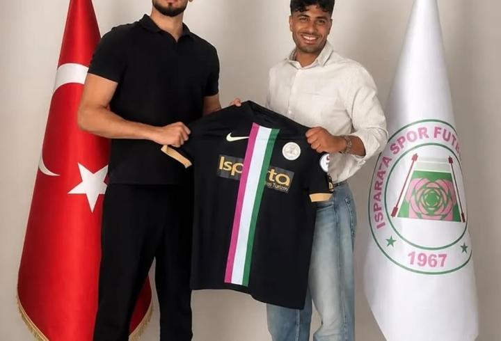 Altınordu'dan ayrılan iki oyuncu imza attı