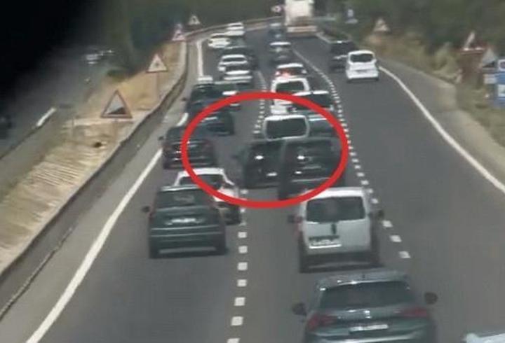 Trafikte makas atarak ilerleyen sürücüye 10 bin lira ceza
