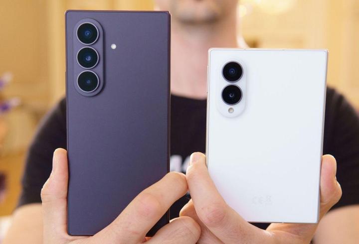 Kıvrılabilir ekranlı telefon mu geliyor?