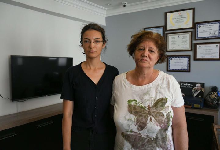 Anne ile 2 çocuğunu dövüp bıçaklayan baba ve oğlu tutuklandı