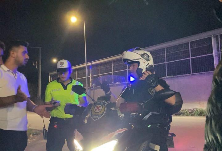 Ehliyetsiz ve alkollü çıktı; ruhsat sahibi ikizinin de ‘alkol’den ehliyetine el konulmuş