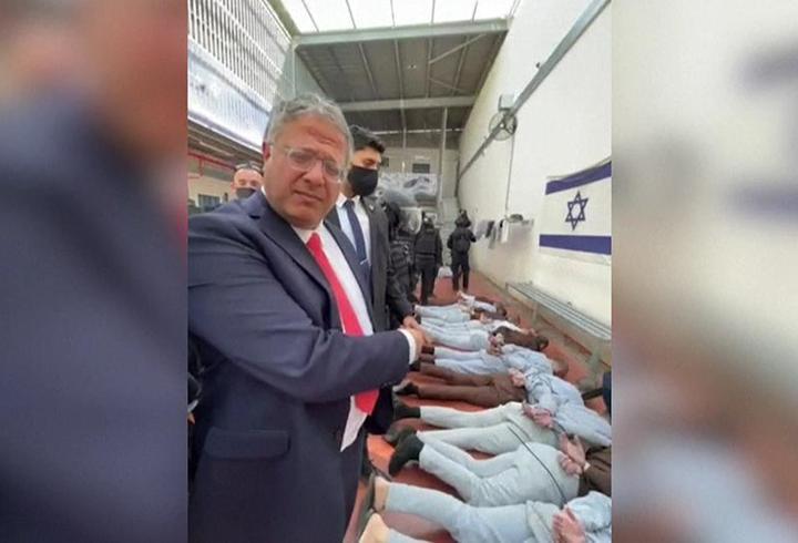 Ben-Gvir skandala doymuyor… Şimdi de Kur’an-ı Kerim toplattı