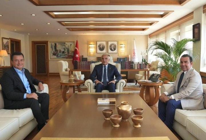 Bakan Ersoy, Acun Ilıcalı'yı kabul etti