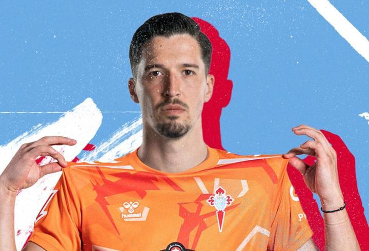 RESMİLEŞTİ | Celta Vigo, Altay Bayındır’ı kiralık olarak kadrosuna kattı
