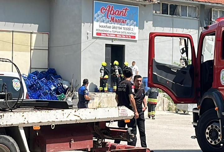 Mantar tesisindeki ilaçlamadan kaynaklı dumanı görüp, yangın ihbarında bulundular
