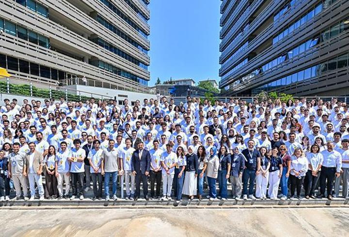 252 genç yetenek kariyerlerine ilk adımı attı