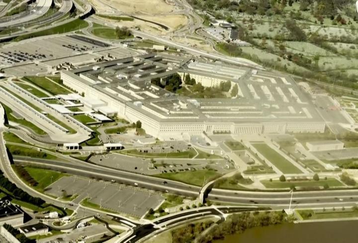 Pentagon’da köstebek avı: Eski bakan hangi bilgileri sızdırdı?