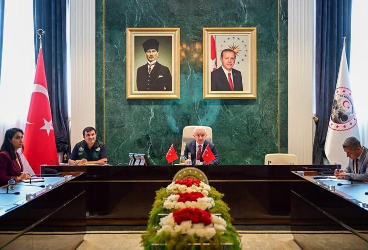 Kırklareli Valisi Turan, vatandaşlarla bir araya geldi
