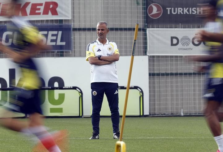 Fenerbahçe’de kadro operasyonu: 3 isme kapı gözüktü