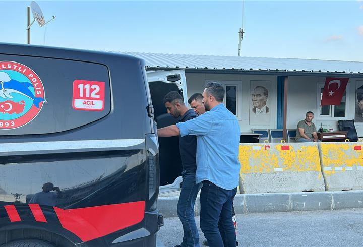 Kundaklama şüphelisi korsan taksiyle kaçarken yakalandı