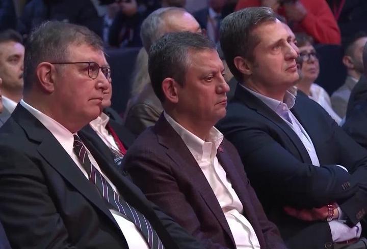 Cemil Tugay'dan dikkat çeken hamle: Yeni Parti’lilerin olduğu yazışma grubundan ayrıldı
