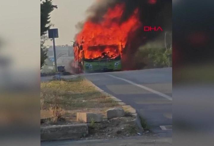 FACİANIN EŞİĞİNDEN DÖNÜLDÜ! Halk otobüsü alev alev yandı