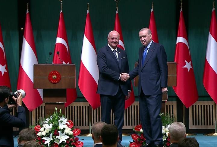 ... Avusturya Başbakanı Ankara'da: Erdoğan ve Stocker'dan açıklamalar
