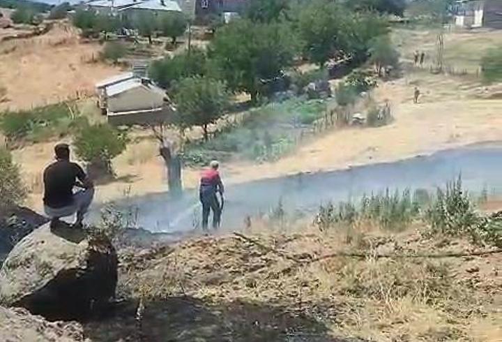 Karakoçan’da anız yangını