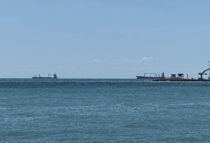 Tekirdağ'da fırtına; eğitim uçuşları iptal, 3 ilçede denize girmek yasak