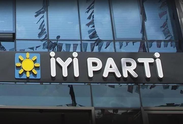 İYİ Parti'de istifa depremi