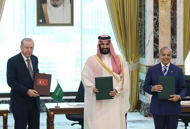 Atina'da Mekke İttifakı korkusu! ‘’Türkiye'nin sağlam adımları endişe yaratıyor’’