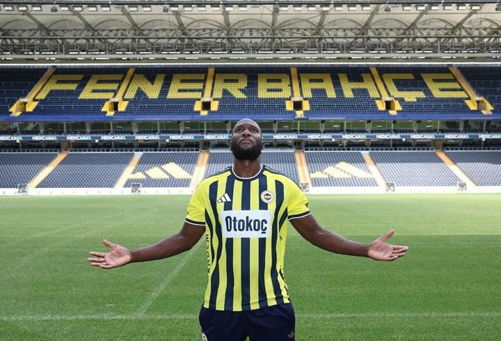 Fenerbahçe, Romelu Lukaku'yu UEFA kadrosuna ekledi