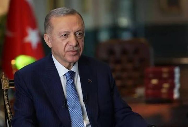 SON DAKİKA | Cumhurbaşkanı Erdoğan: AK Parti'nin çeyrek asrı Türkiye için tarihi bir dönüşüme karşılık geliyor