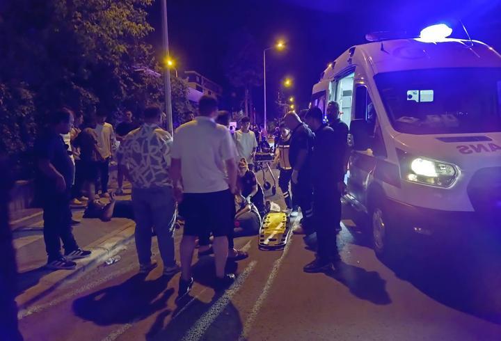 Diyarbakır’da motosikletler kafa kafaya çarpıştı: 4 Yaralı