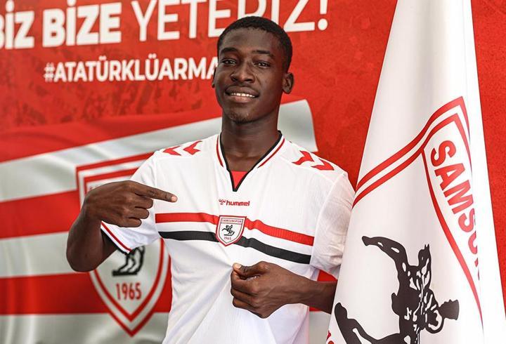 TRANSFER | Samsunspor, genç orta saha oyuncusunu açıkladı