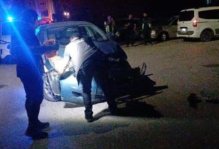 Otomobil ile çarpışan motosikletin sürücüsü ağır yaralandı