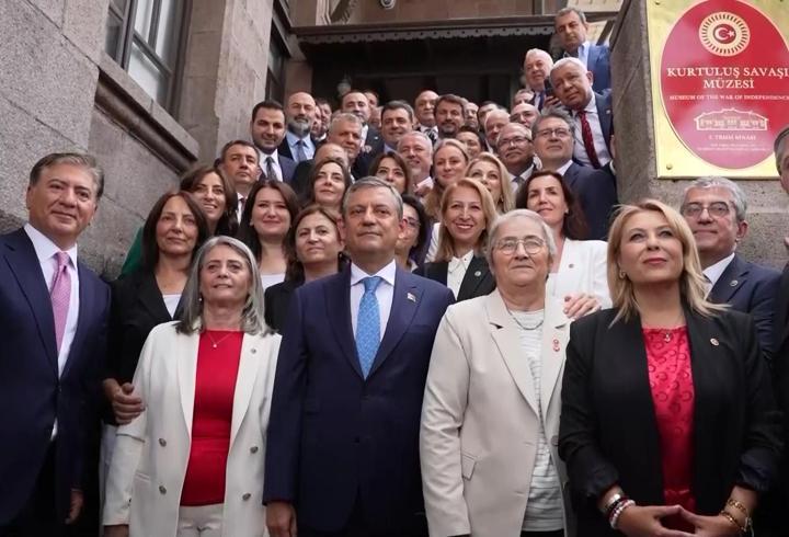 Özgür Özel'in dokunulmazlık fezlekeleri: CHP’li vekillerin tutumu ne olur?