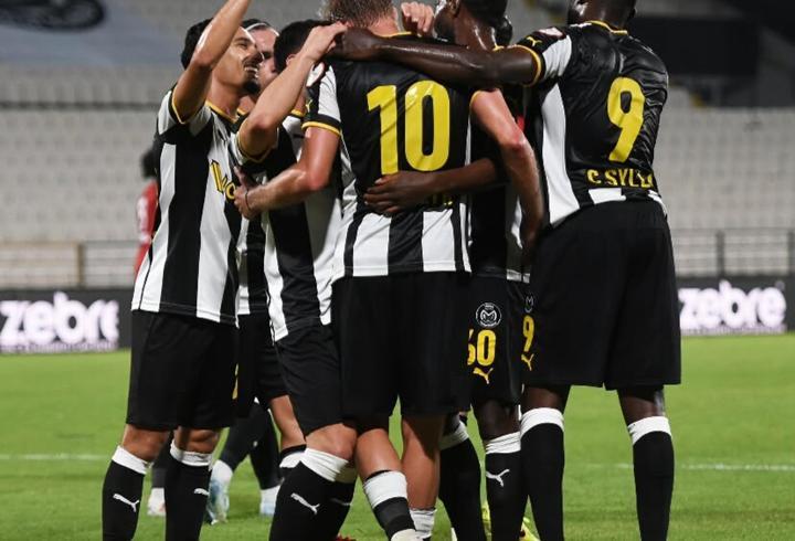 Manisa FK fırtına gibi başladı