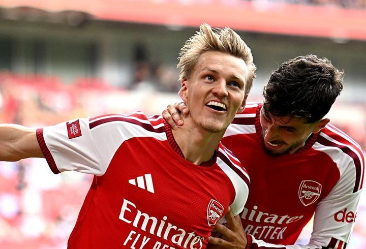 Arsenal, Manchester City’i Community Shield’de dağıttı
