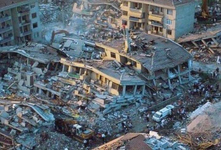 17 Ağustos 1999! Türkiye'nin unutmadığı günü anlattı: Enkaz başında çok oturup ağladım