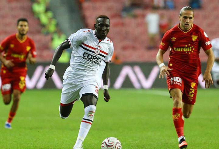 6 gollü nefes kesen maçta kazanan çıkmadı! Samsunspor ve Göztepe birer puanı paylaştı
