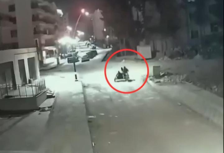 Motosikletli hırsızlar kamerada; 2 tutuklama