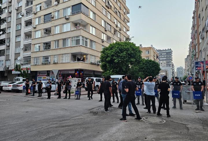 Furkan Vakfı'na operasyon: Alparslan Kuytul'un evinde polis arama yapıyor!