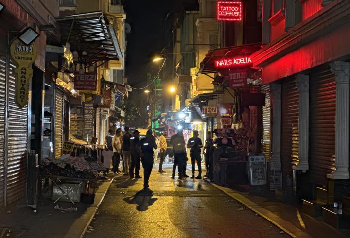 Fatih’te komşu iki esnaf arasında silahlı kavga: 1 ölü, 1 yaralı