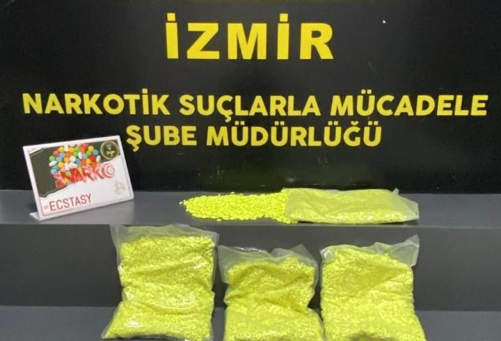 Çantasında 31 bin 320 uyuşturucu hapla yakalandı
