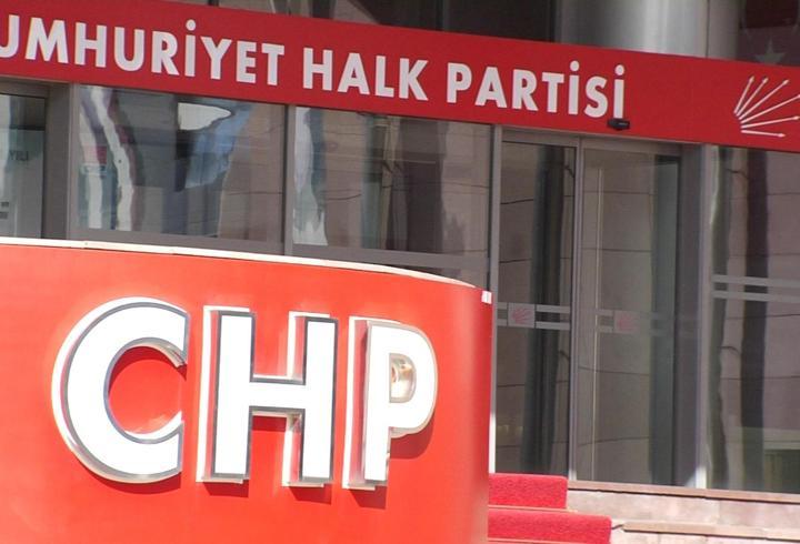 CHP’de kurultay tartışması: Kemal Kılıçdaroğlu kurultayda aday olacak mı? "Üçüncü yolcular" birleşir mi?