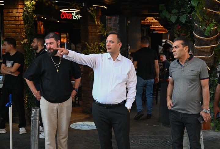 Bornova'da kaldırım ve yol işgallerine denetim