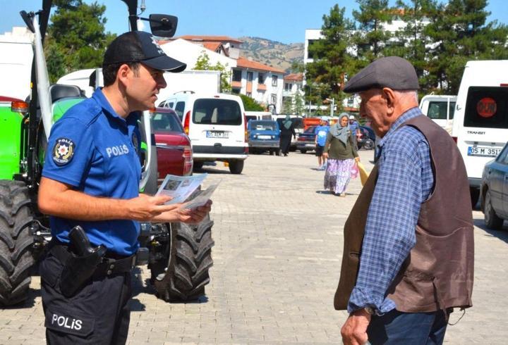 Taşova’da polisten vatandaşlara "telefon dolandırıcılığı" uyarısı