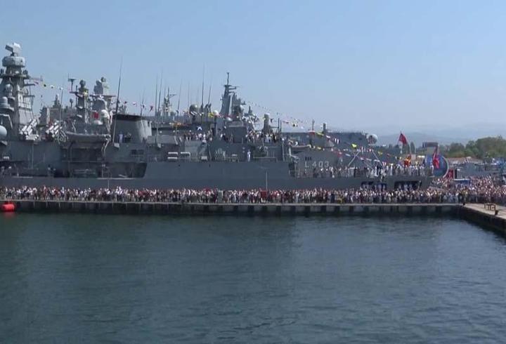 TEKNOFEST Mavi Vatan'da deniz ve hava gösterisi!