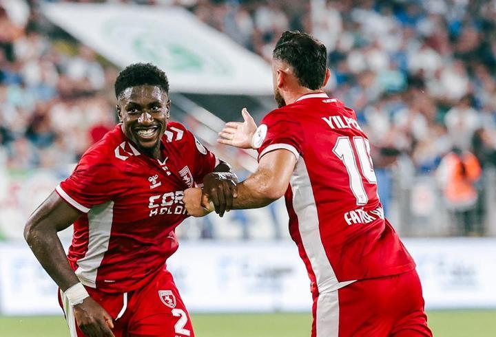 Karadeniz derbisinde Samsunspor, Çaykur Rizespor’u mağlup etti