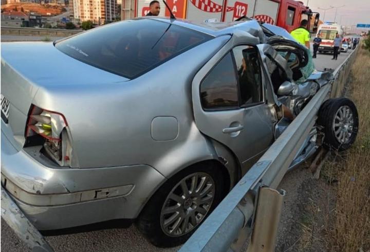 Kırıkkale'de otomobil, otobüse çarptı; 1 ölü