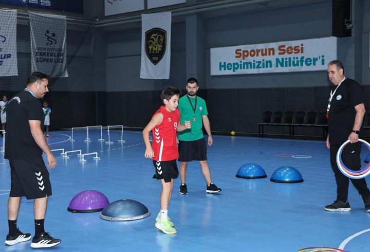 Nilüfer’de ‘Hentbol Akademisi’ açıldı