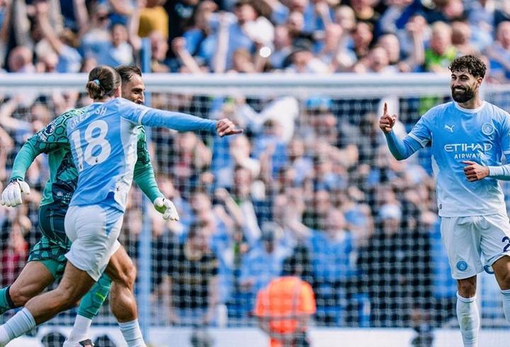 Manchester City, uzatma anlarında güldü