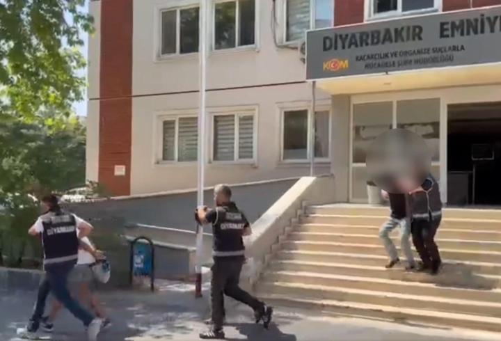 Diyarbakır’da el bombasıyla yakalanan 4 kişi tutuklandı