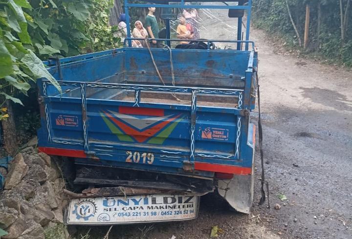 Ordu'da patpat devrildi: 8 kişi yaralandı