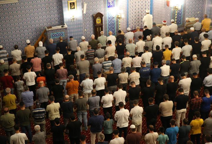 İzmir ve Aydın'da Mevlit Kandili idrak edildi
