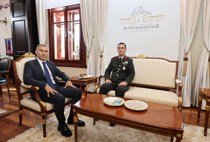 Garnizon Komutanı Kıral’dan Vali Aktaş’a ziyaret
