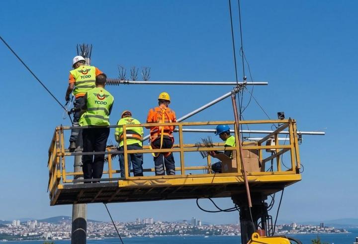 153 yıllık demiryolunda elektrik hatlarına “Leylekkonmaz” tedbiri