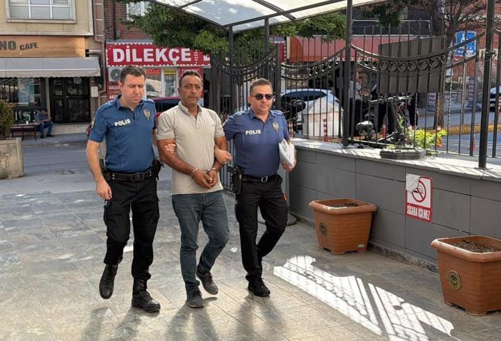 Seyyar satıcıyı bıçaklayan şüpheli tutuklandı