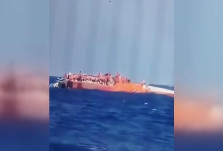 SON DAKİKA! Girne açıklarında yolcu gemisi alabora oldu! Girne Belediye Başkanı Şenkul CNN Türk'e konuştu